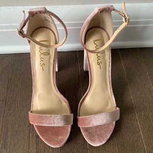 Lulus Taylor Heels in Mauve